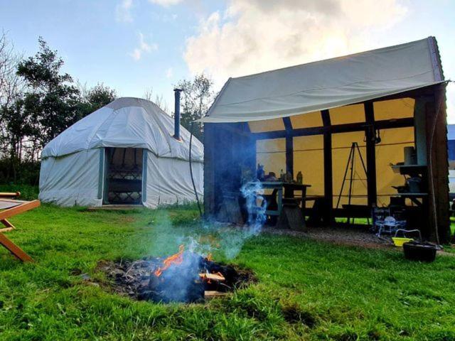 Mill Haven Place Glamping Yurt 3 Haverfordwest Eksteriør billede